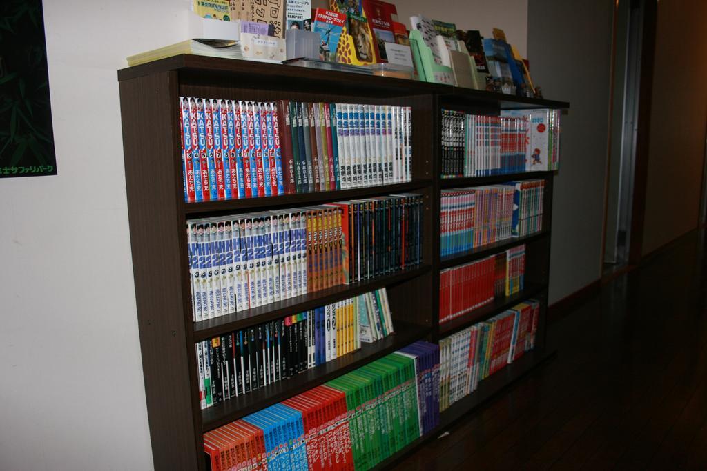 Family Pension Crayon Fujikawaguchiko Extérieur photo